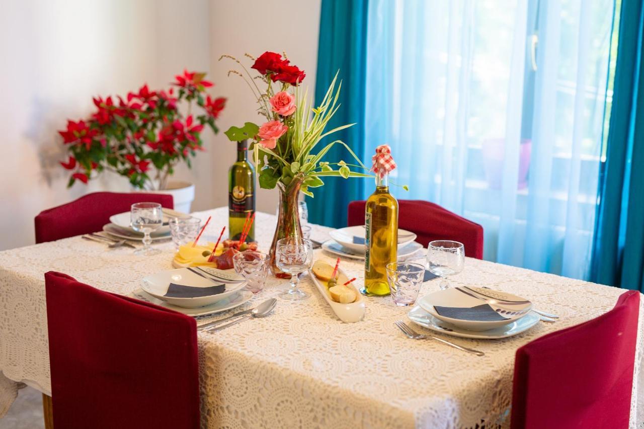 Apartman Mihael Malinska Exteriör bild